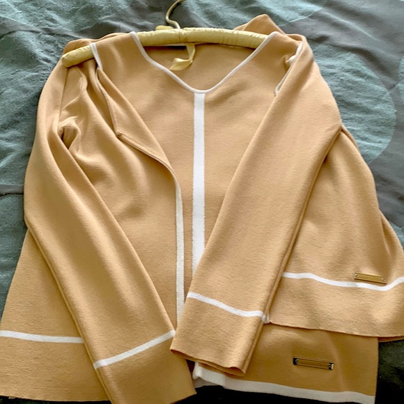 Vintage Louis Vuitton sweater set. Bought in Paris France in 1990’s. #vintageLV - Picture 7 of 7